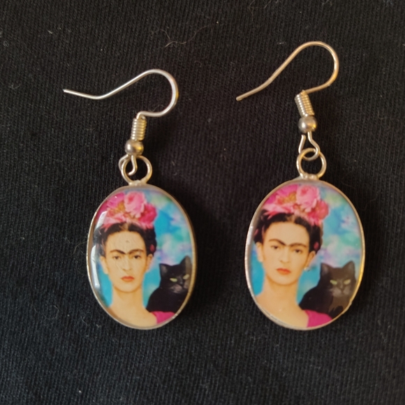 Frida kahlo earrings - Picture 2 of 3